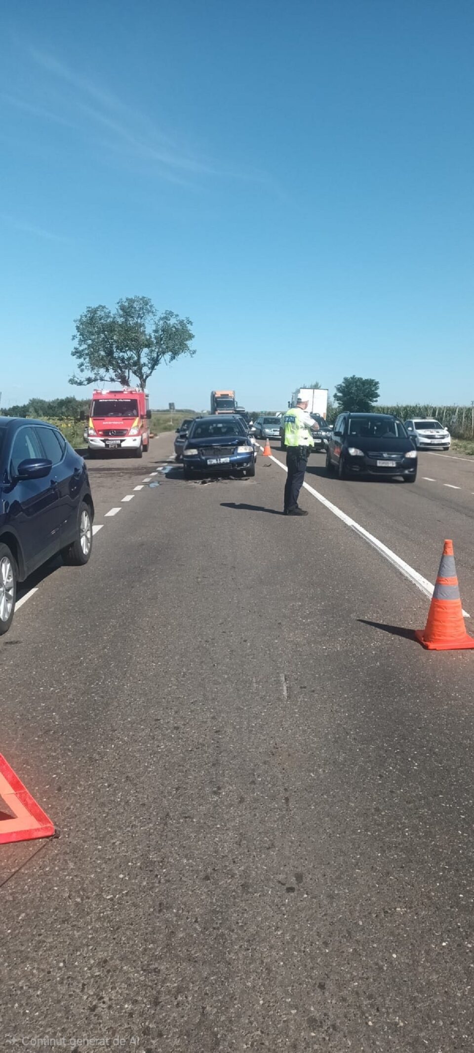 Supuși unui dublu impact din cauză că un șofer de 73 de ani nu a fost atent la traficul din față