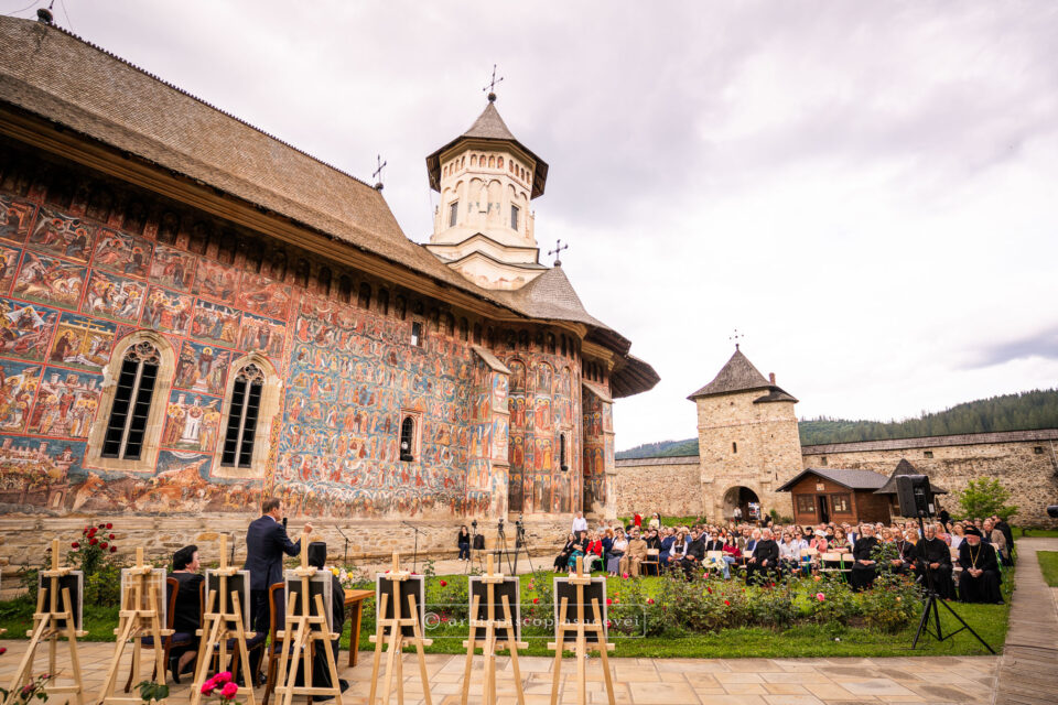 Acad. Ioan-Aurel Pop, invitatul Chindiei culturale de la Mănăstirea Moldovița