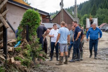 La un an de la potopul din Broșteni, președintele Gheorghe Șoldan rememorează „lecția solidarității”