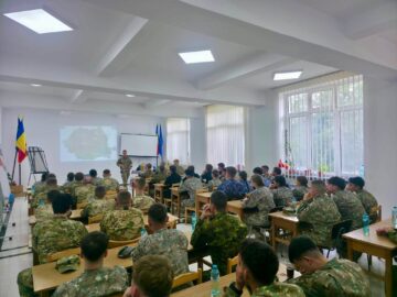 Elevi ai Colegiului Național Militar „Ștefan cel Mare”, în tabăra militară internațională de la Predeal